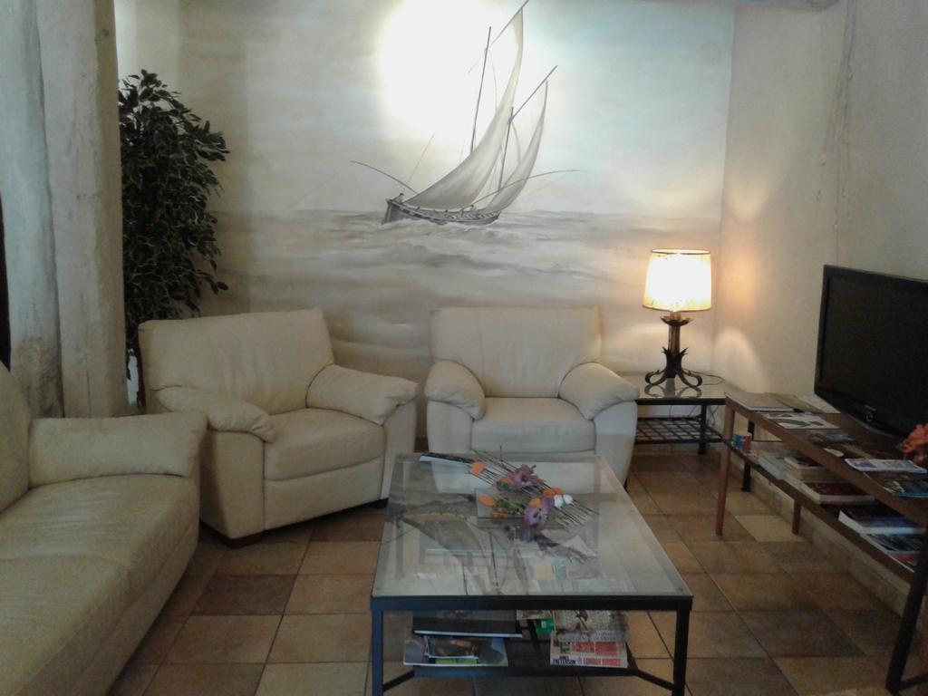 Hotel Zumalabe 木崔库 外观 照片